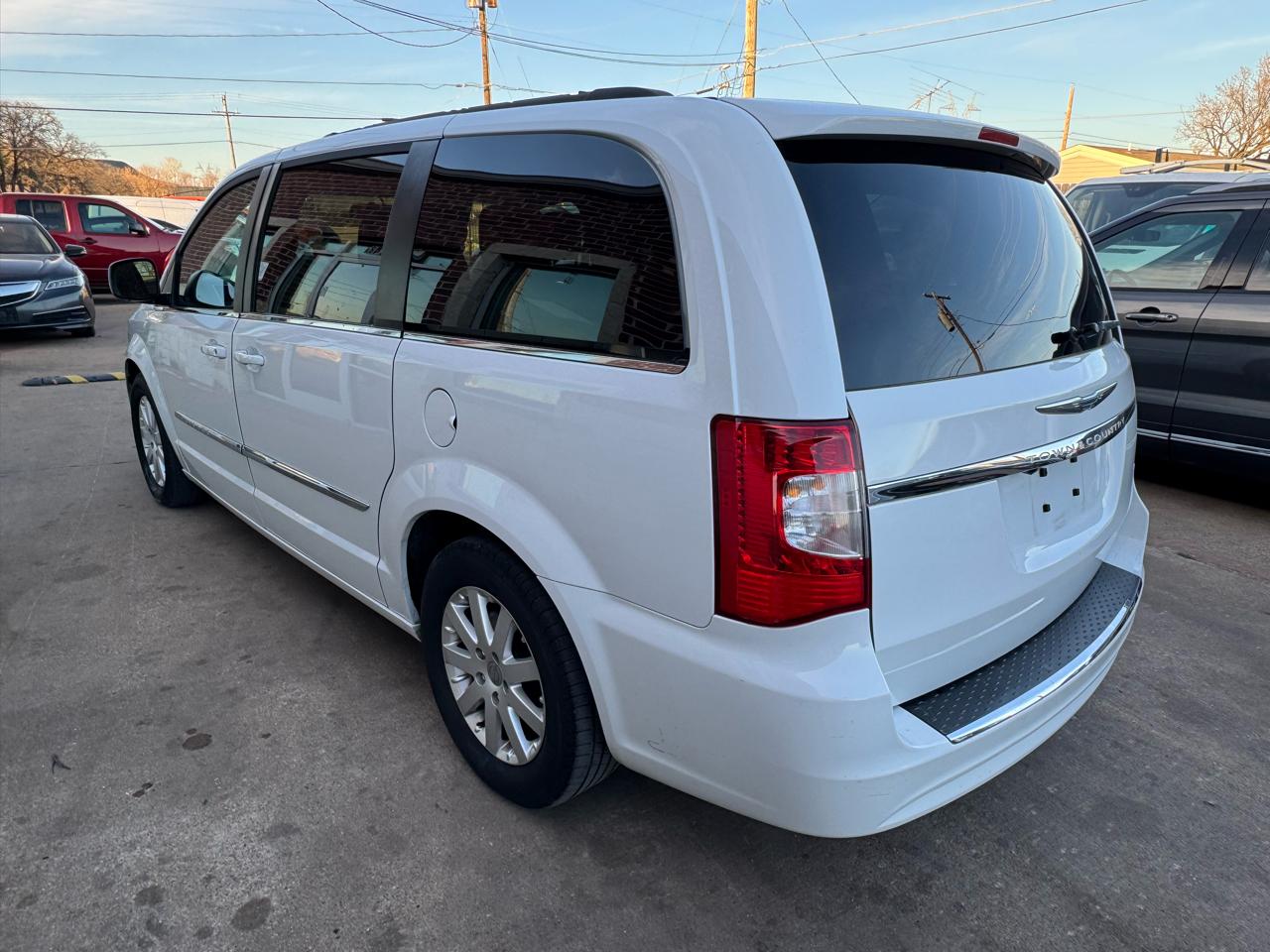 Chrysler Town & Country Touring 2016