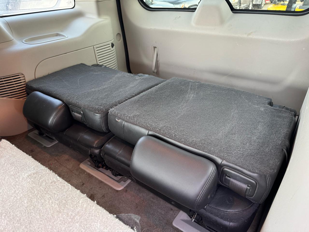 GMC Yukon SLT 2WD 2013