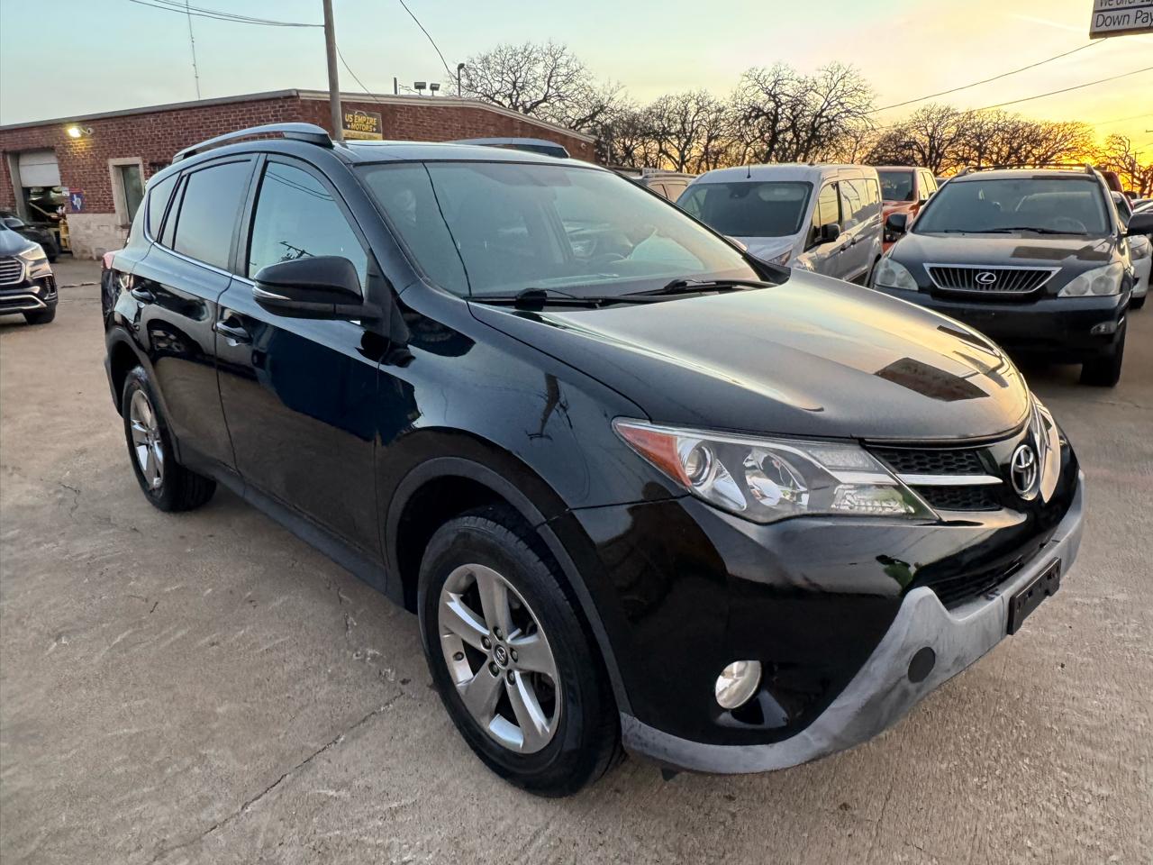 Toyota RAV4 XLE AWD 2015