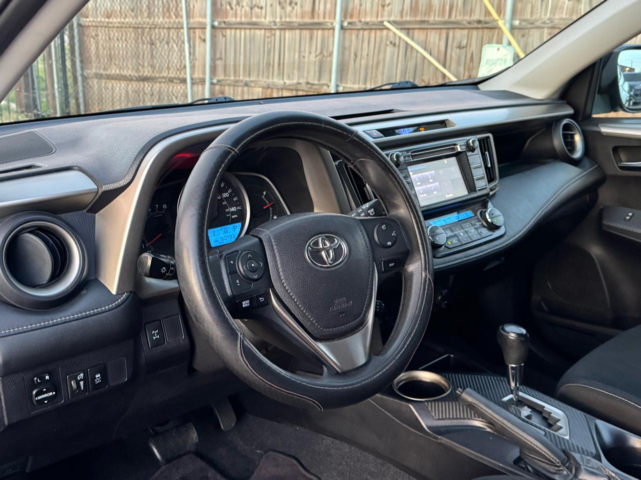 Toyota RAV4 XLE AWD 2015