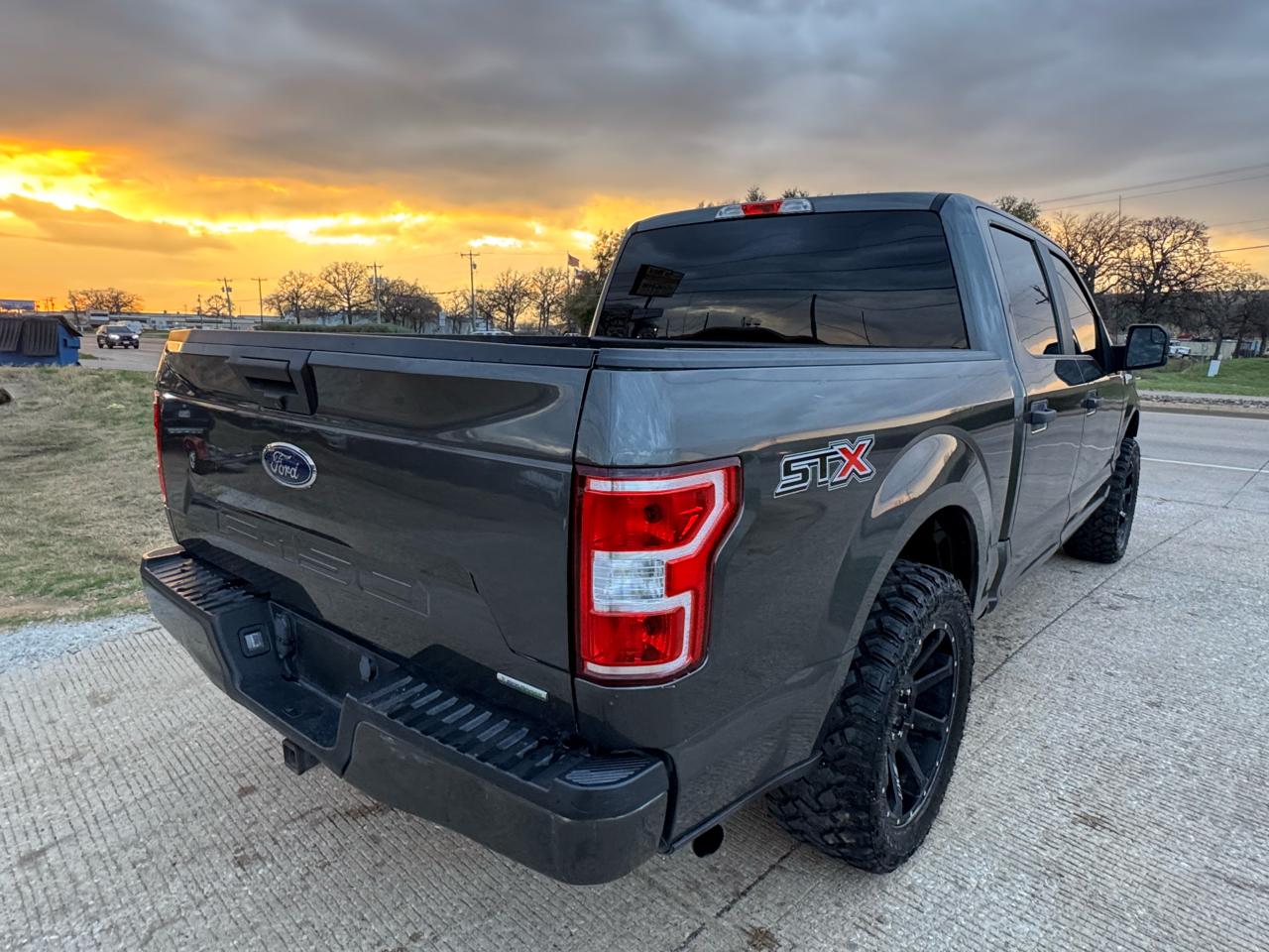Ford F-150 2WD SuperCab 133" STX 2019