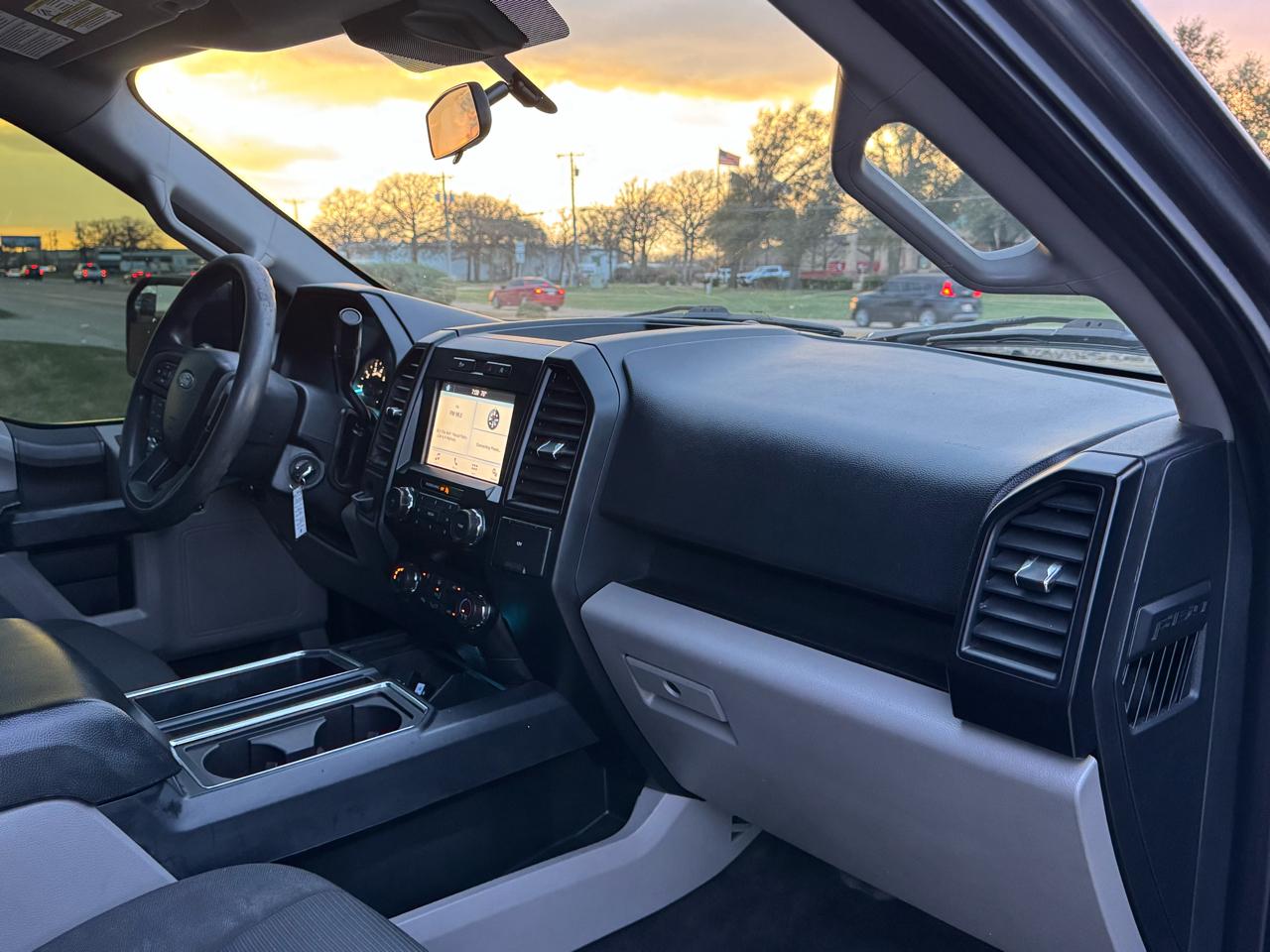 Ford F-150 2WD SuperCab 133" STX 2019