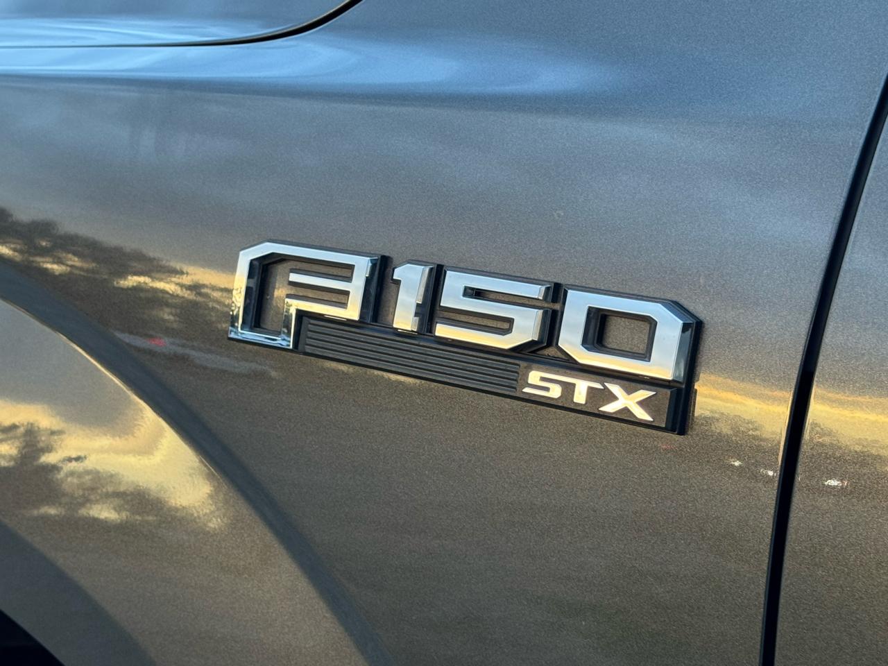 Ford F-150 2WD SuperCab 133" STX 2019