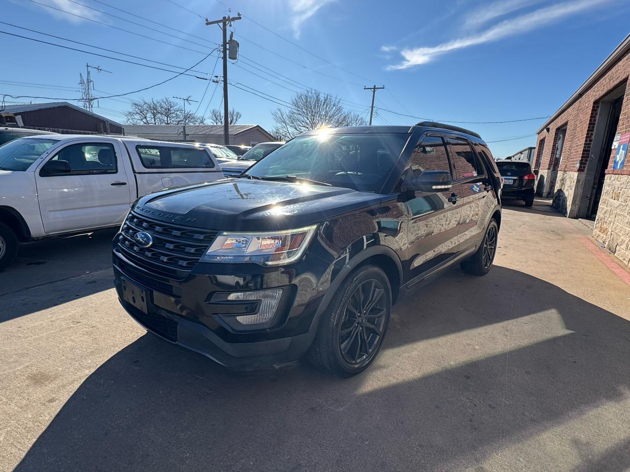 Ford Explorer XLT FWD 2017