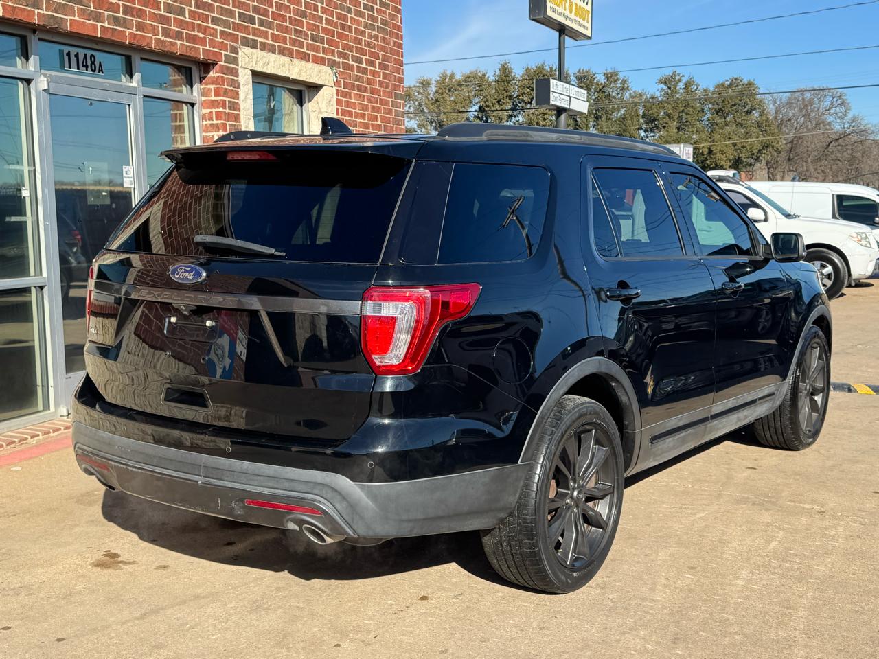 Ford Explorer XLT FWD 2017
