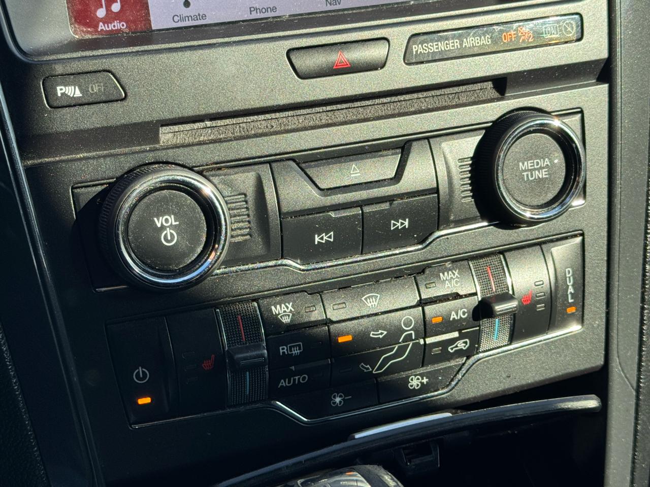 Ford Explorer XLT FWD 2017