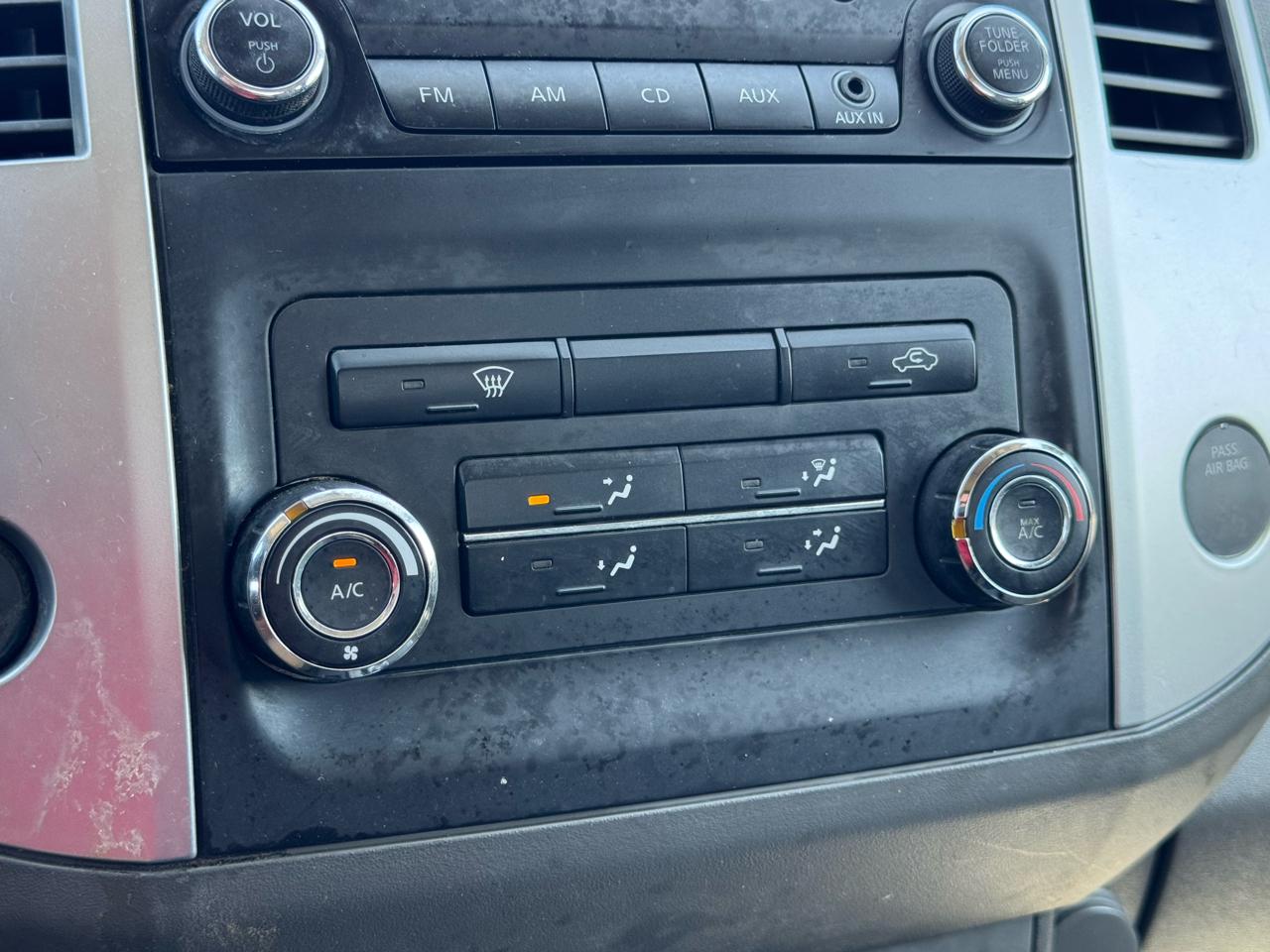 Nissan Frontier SV King Cab I4 5MT 2WD 2016