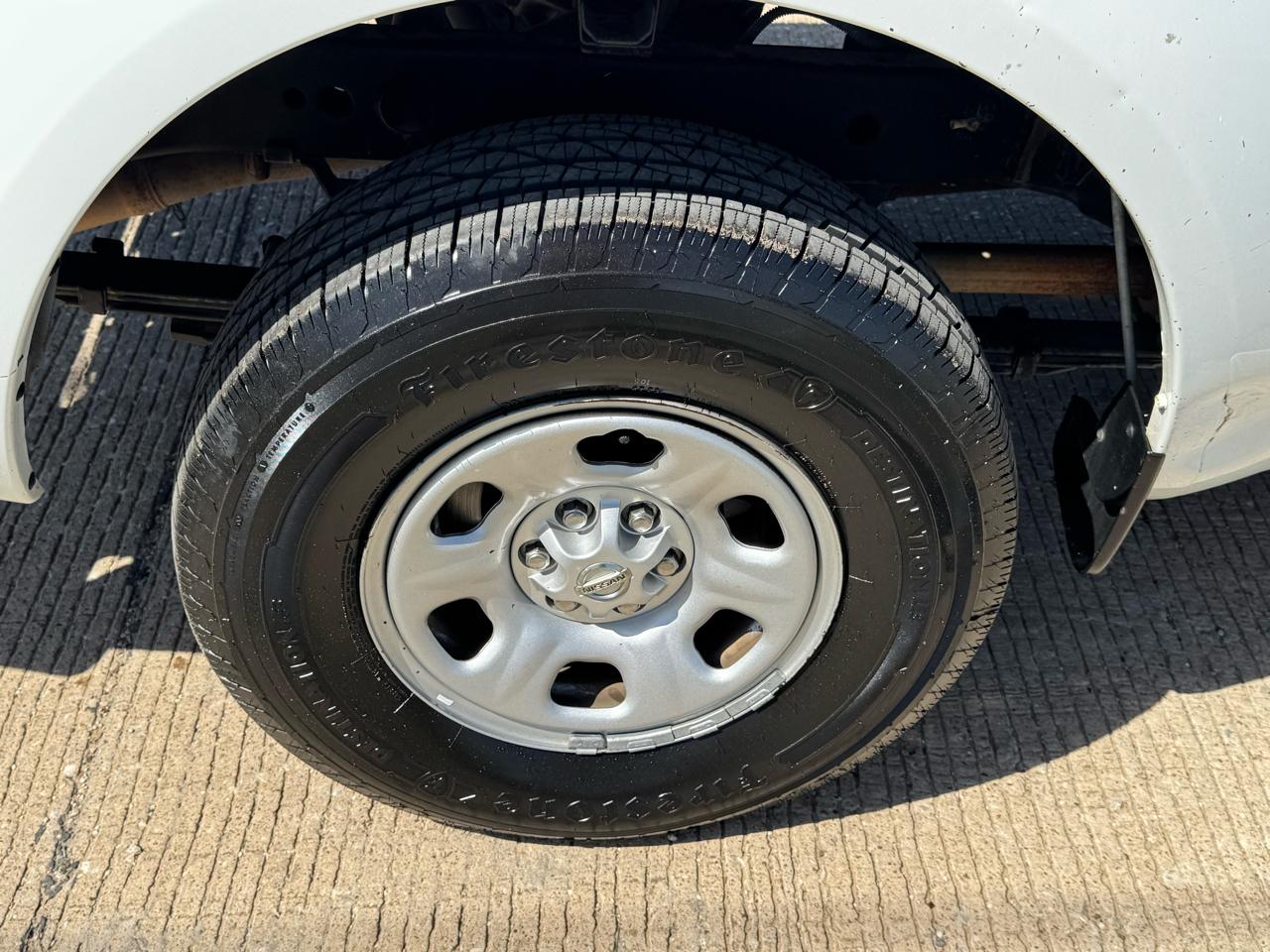 Nissan Frontier SV King Cab I4 5MT 2WD 2016