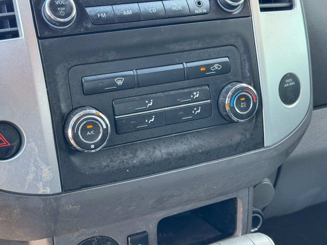 Nissan Frontier SV King Cab I4 5MT 2WD 2016