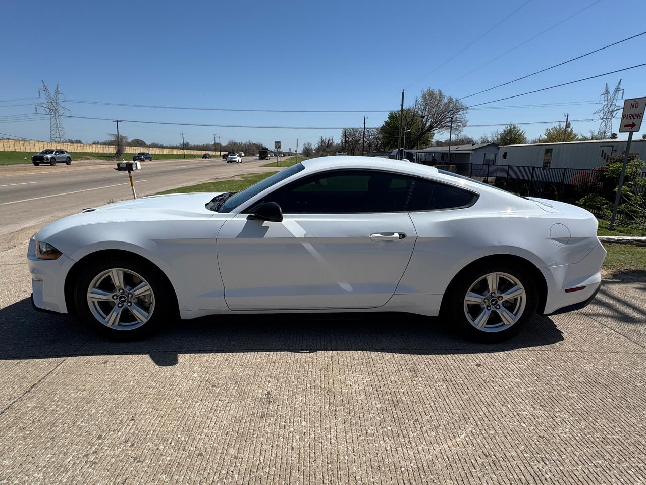 Ford Mustang EcoBoost Coupe 2019