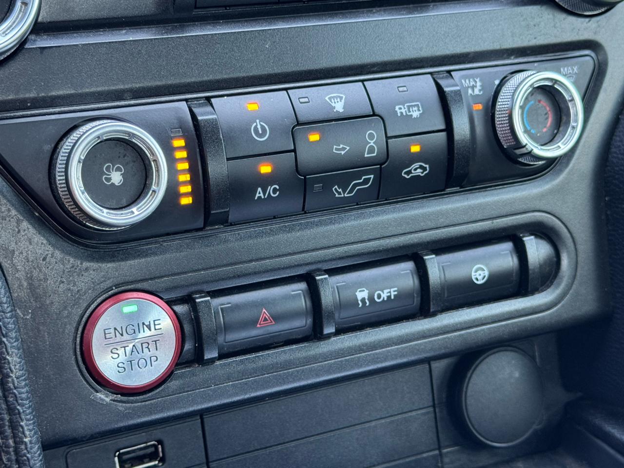 Ford Mustang EcoBoost Coupe 2019