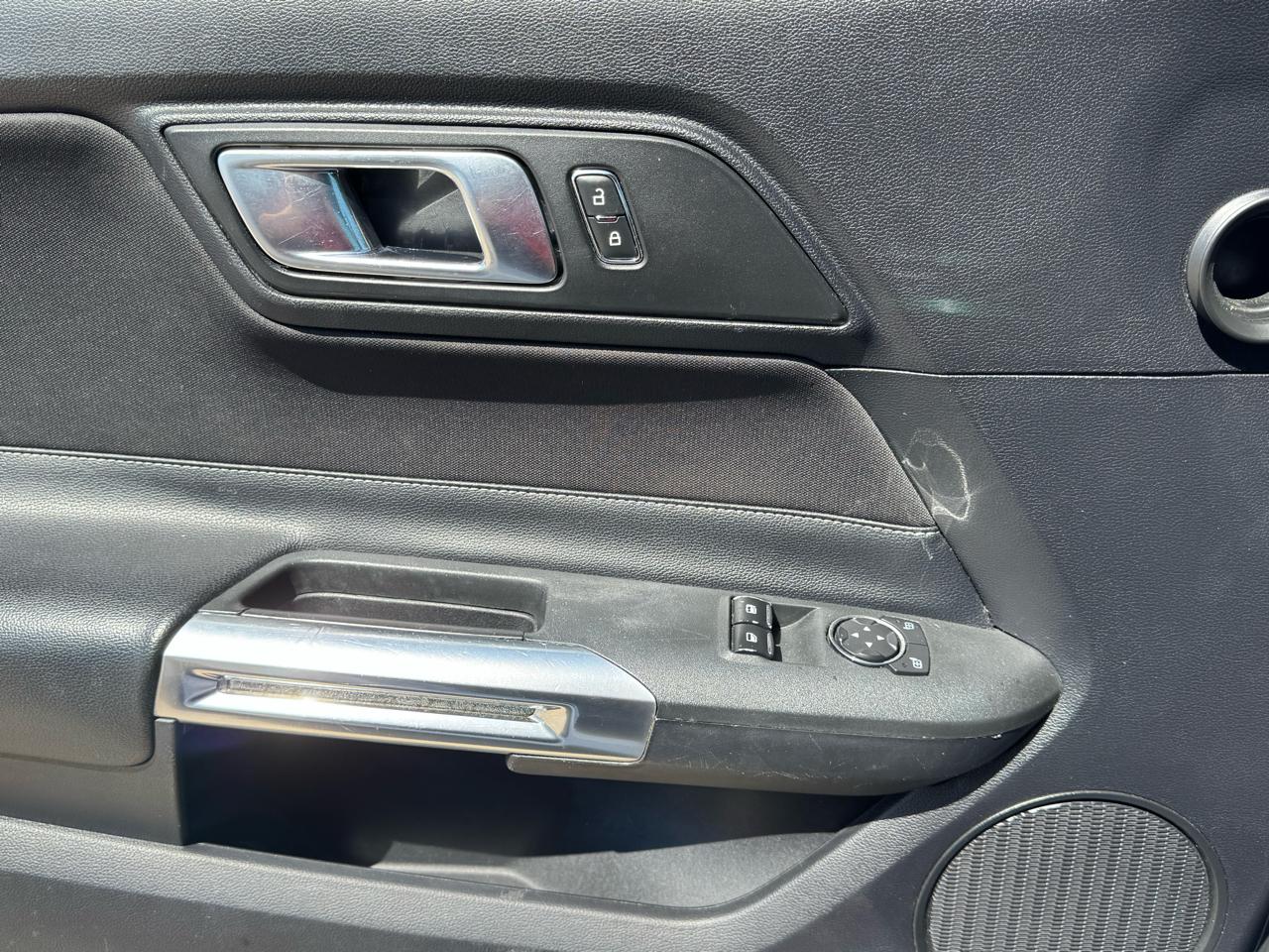 Ford Mustang EcoBoost Coupe 2019