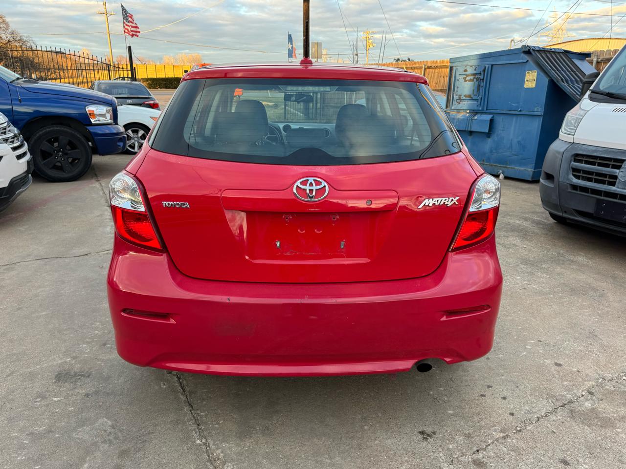 Toyota Matrix Base 4-Speed AT 2010