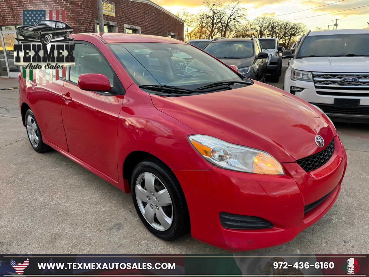 Toyota Matrix Base 4-Speed AT 2010