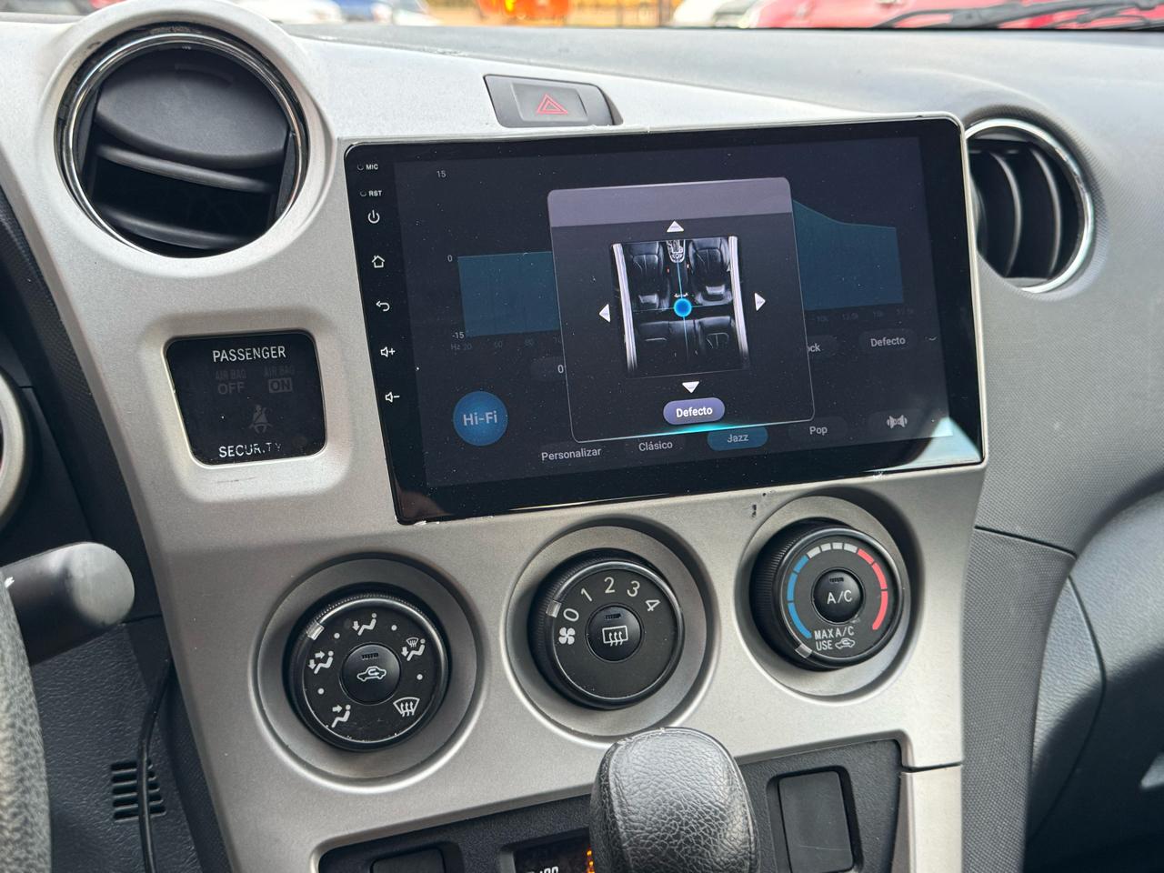 Toyota Matrix Base 4-Speed AT 2010