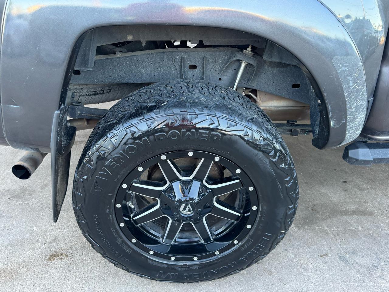 Toyota Tacoma PreRunner Double Cab V6 5AT 2WD 2015