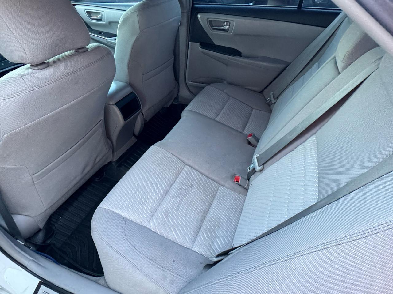 Toyota Camry SE 2015