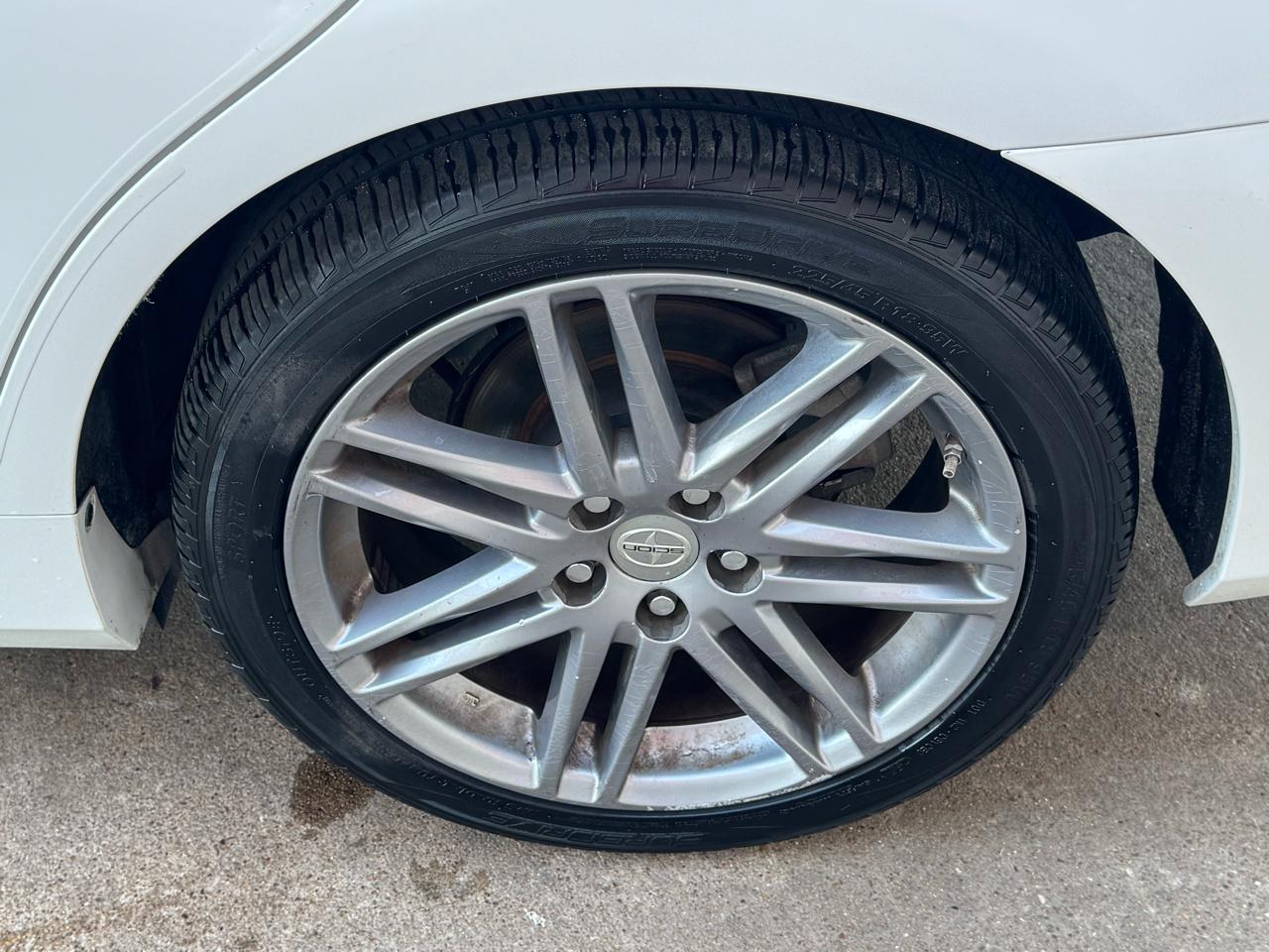 Toyota Camry SE 2015