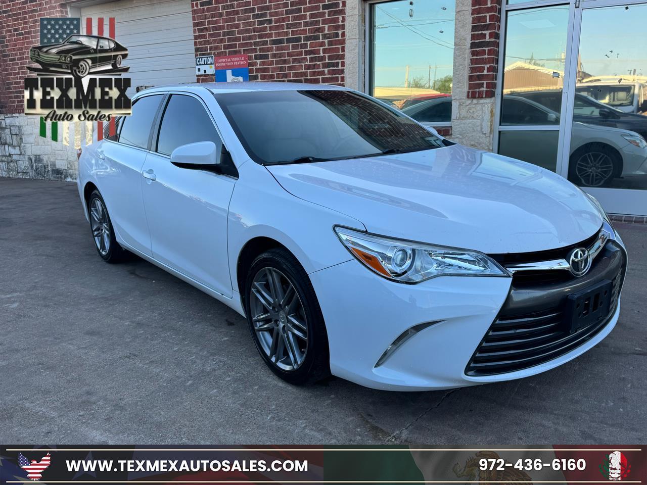 Toyota Camry SE 2015