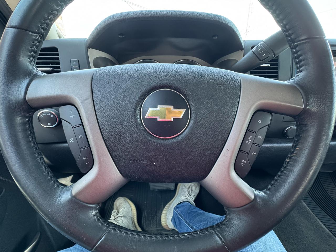 Chevrolet Silverado 1500 LT Crew Cab 2WD 2012