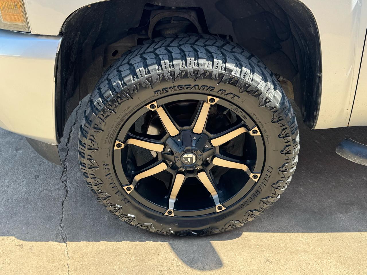 Chevrolet Silverado 1500 LT Crew Cab 2WD 2012