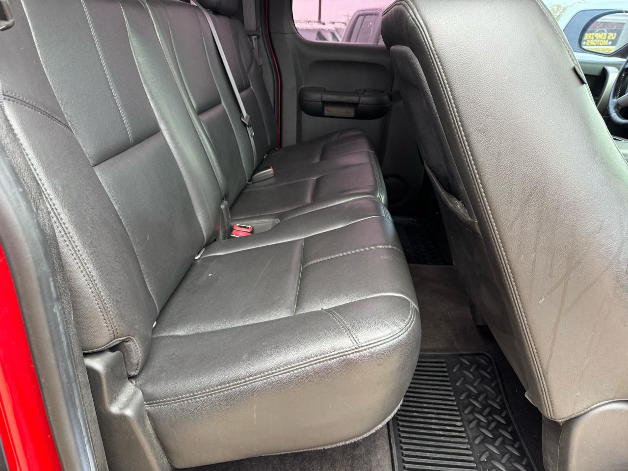 Chevrolet Silverado 1500 LT Ext. Cab Long Box 2WD 2013