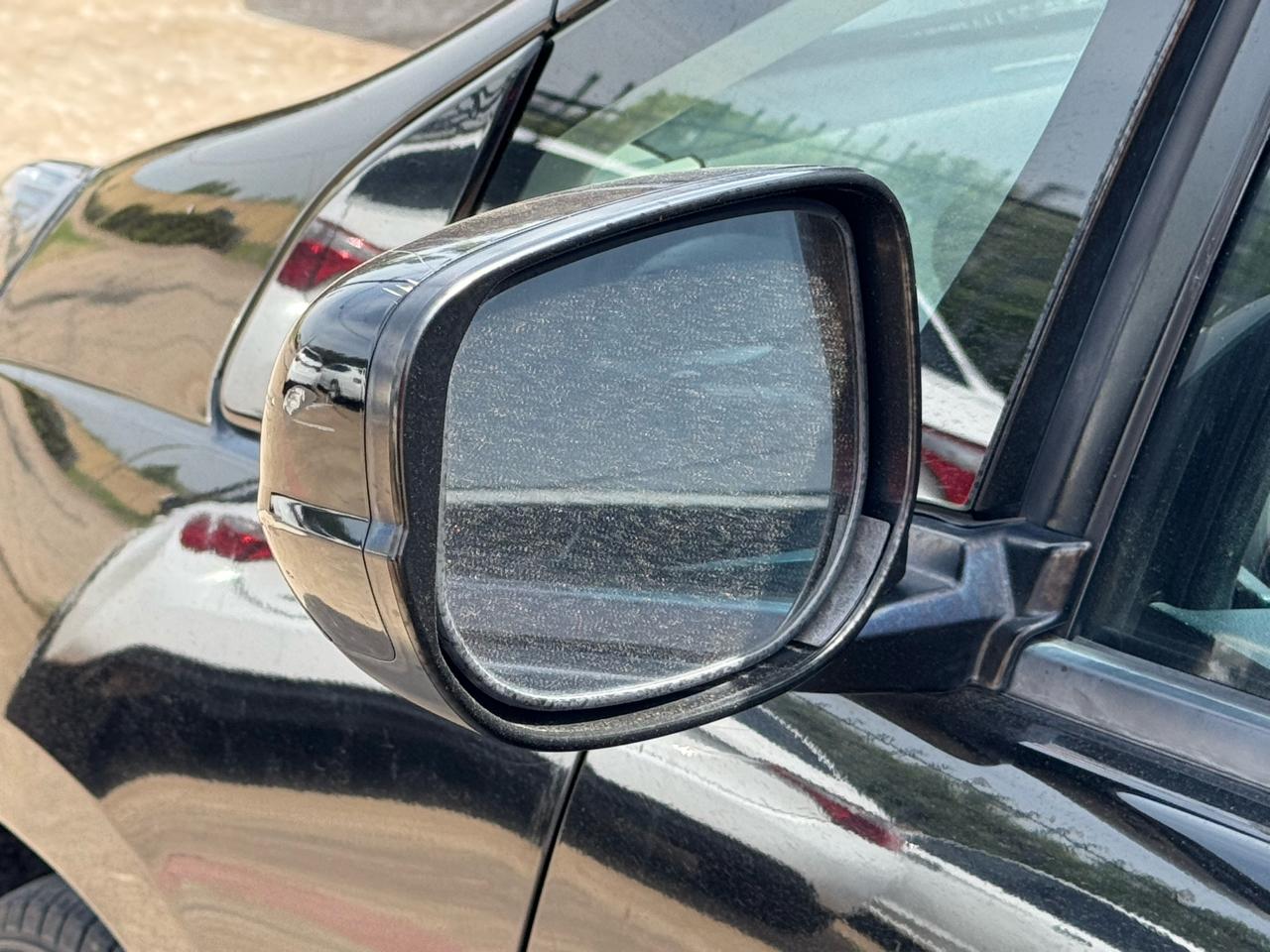 Honda Fit Sport 5-Speed AT 2012