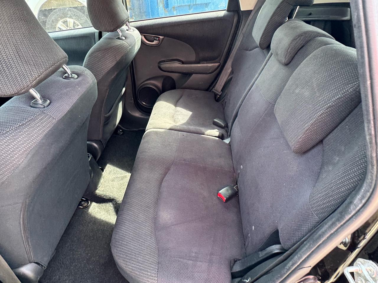 Honda Fit Sport 5-Speed AT 2012