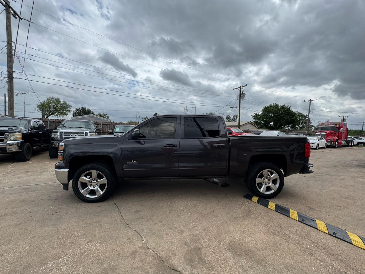 Chevrolet Silverado 1500 LT Crew Cab 2WD 2015