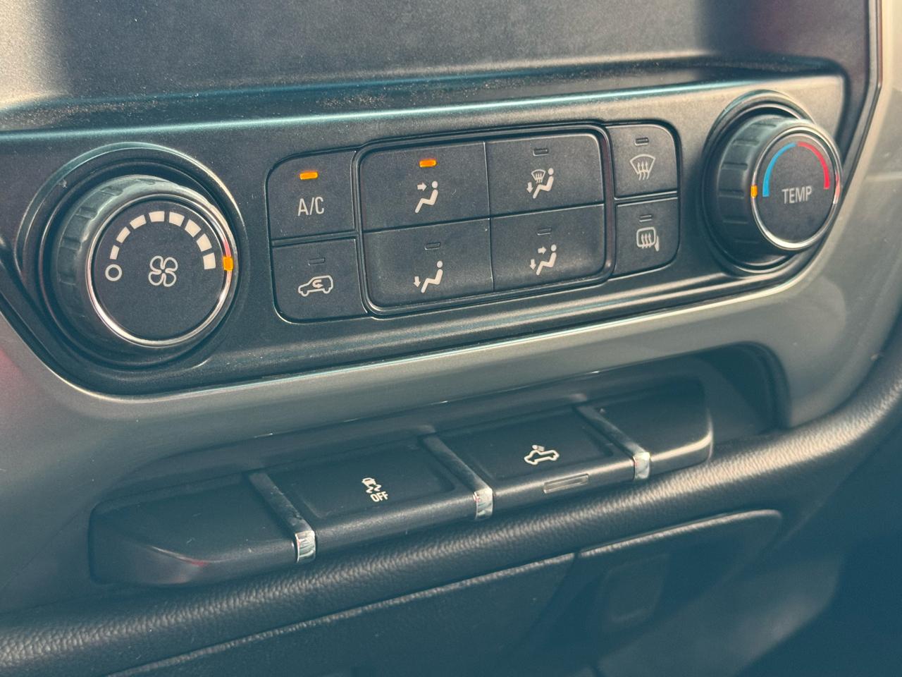 Chevrolet Silverado 1500 LT Crew Cab 2WD 2015