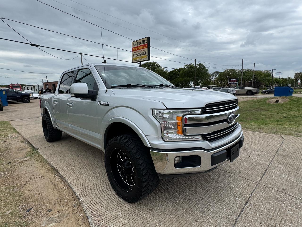 Ford F-150 2WD SuperCrew 145" Lariat Limited 2019