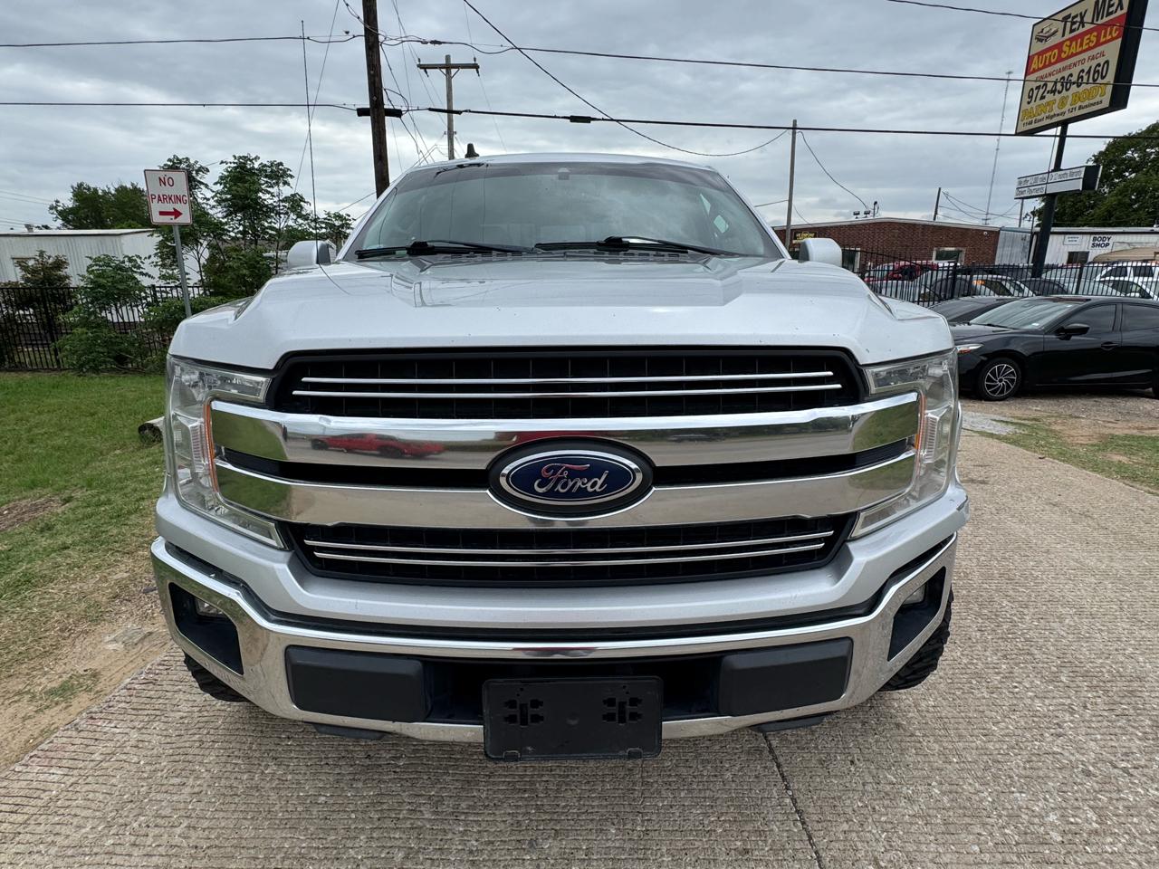 Ford F-150 2WD SuperCrew 145" Lariat Limited 2019