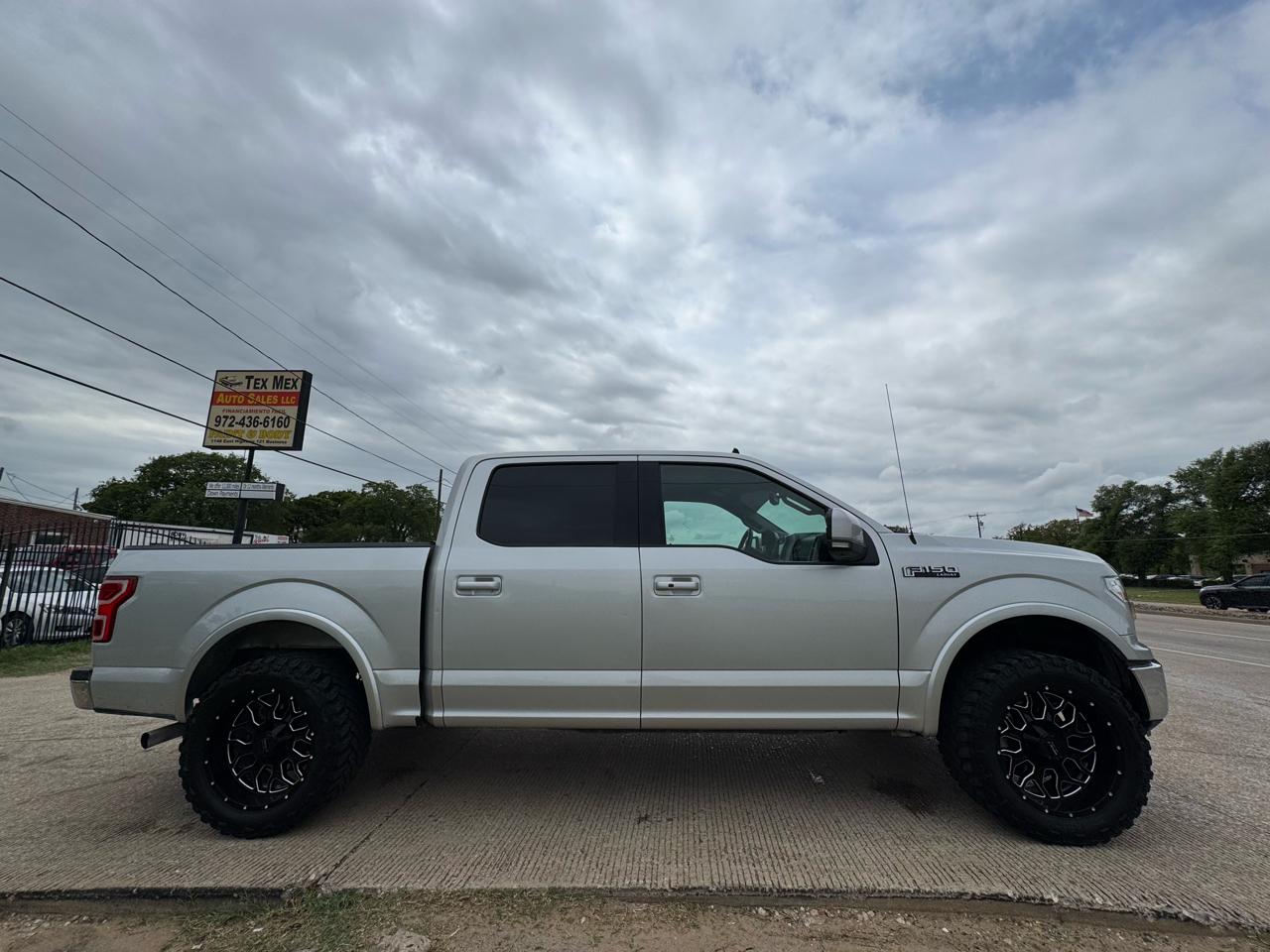 Ford F-150 2WD SuperCrew 145" Lariat Limited 2019