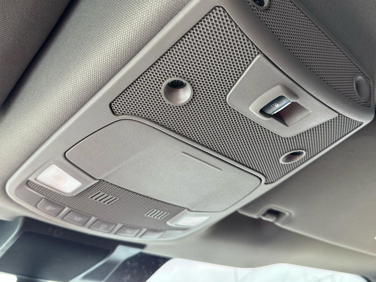 Ford F-150 2WD SuperCrew 145" Lariat Limited 2019