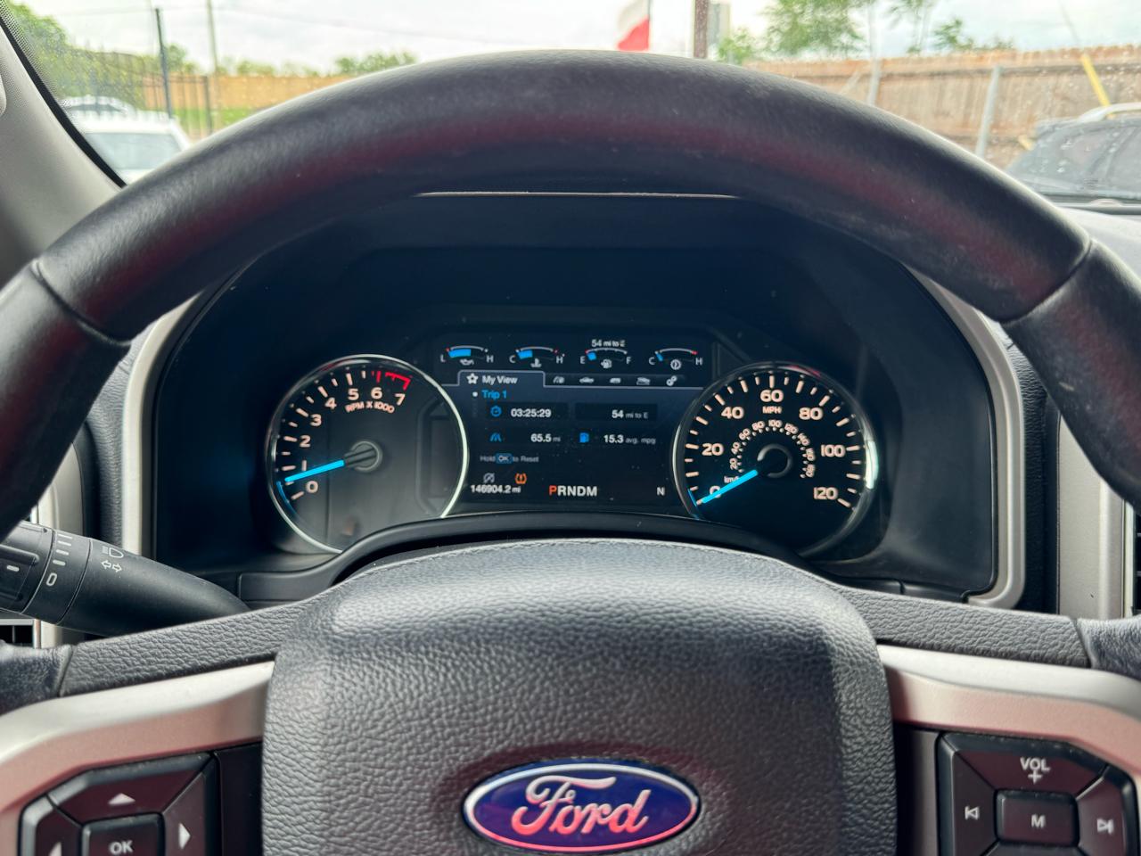 Ford F-150 2WD SuperCrew 145" Lariat Limited 2019