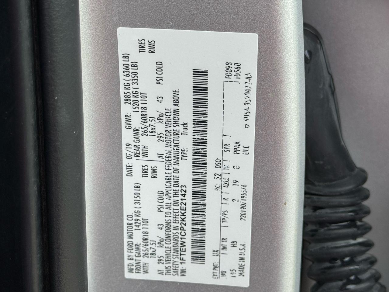 Ford F-150 2WD SuperCrew 145" Lariat Limited 2019