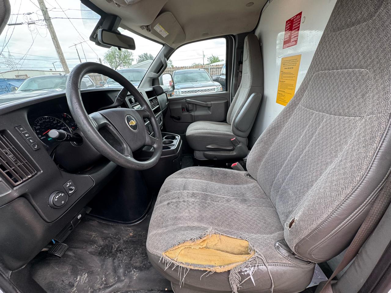 Chevrolet Express G3500 139" 2019