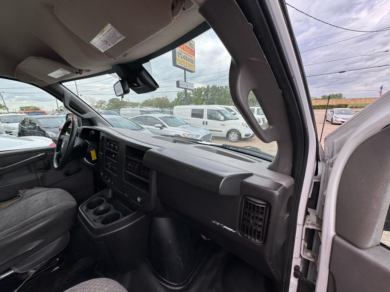 Chevrolet Express G3500 139" 2019