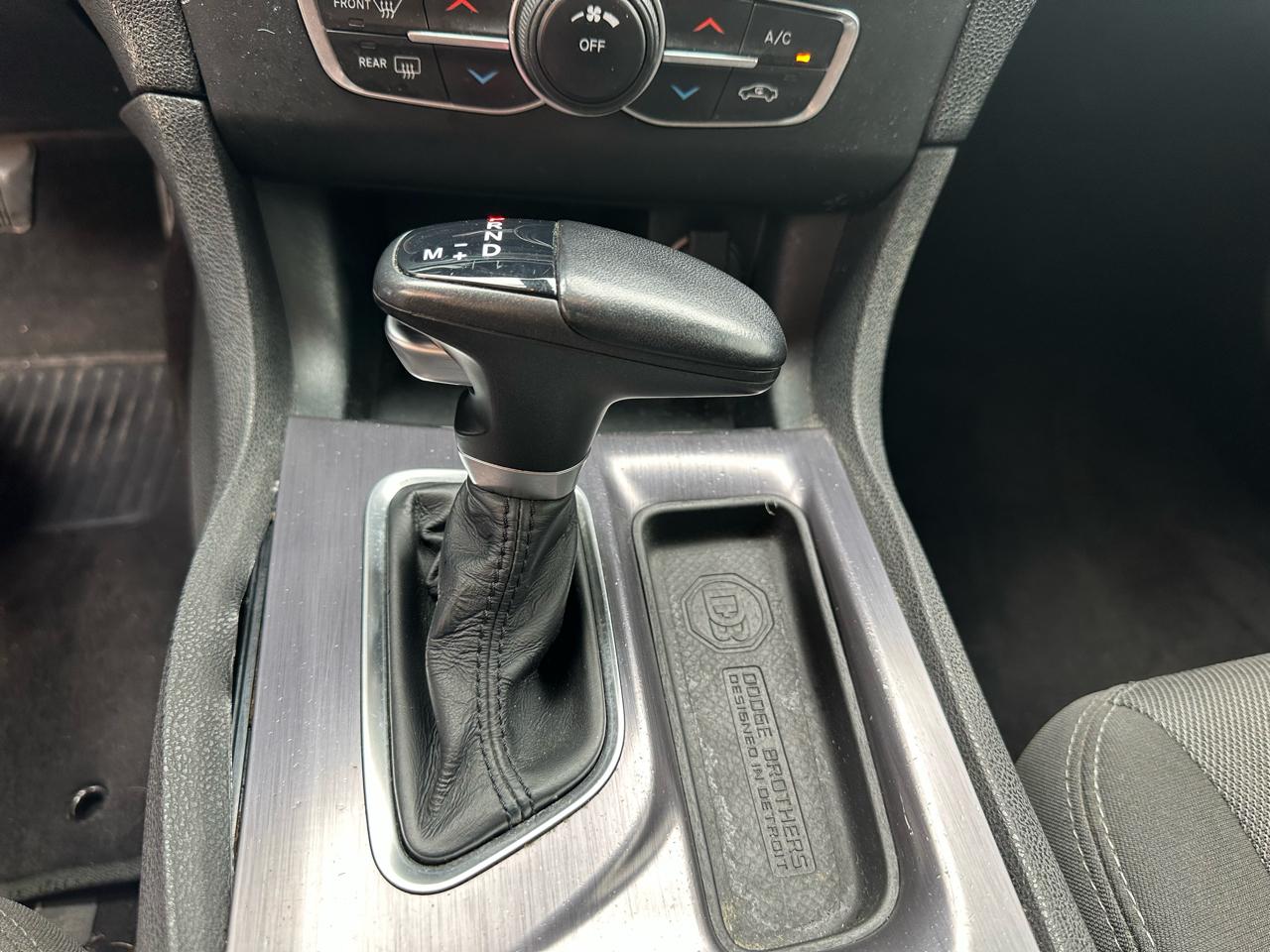 Dodge Charger SXT 2018