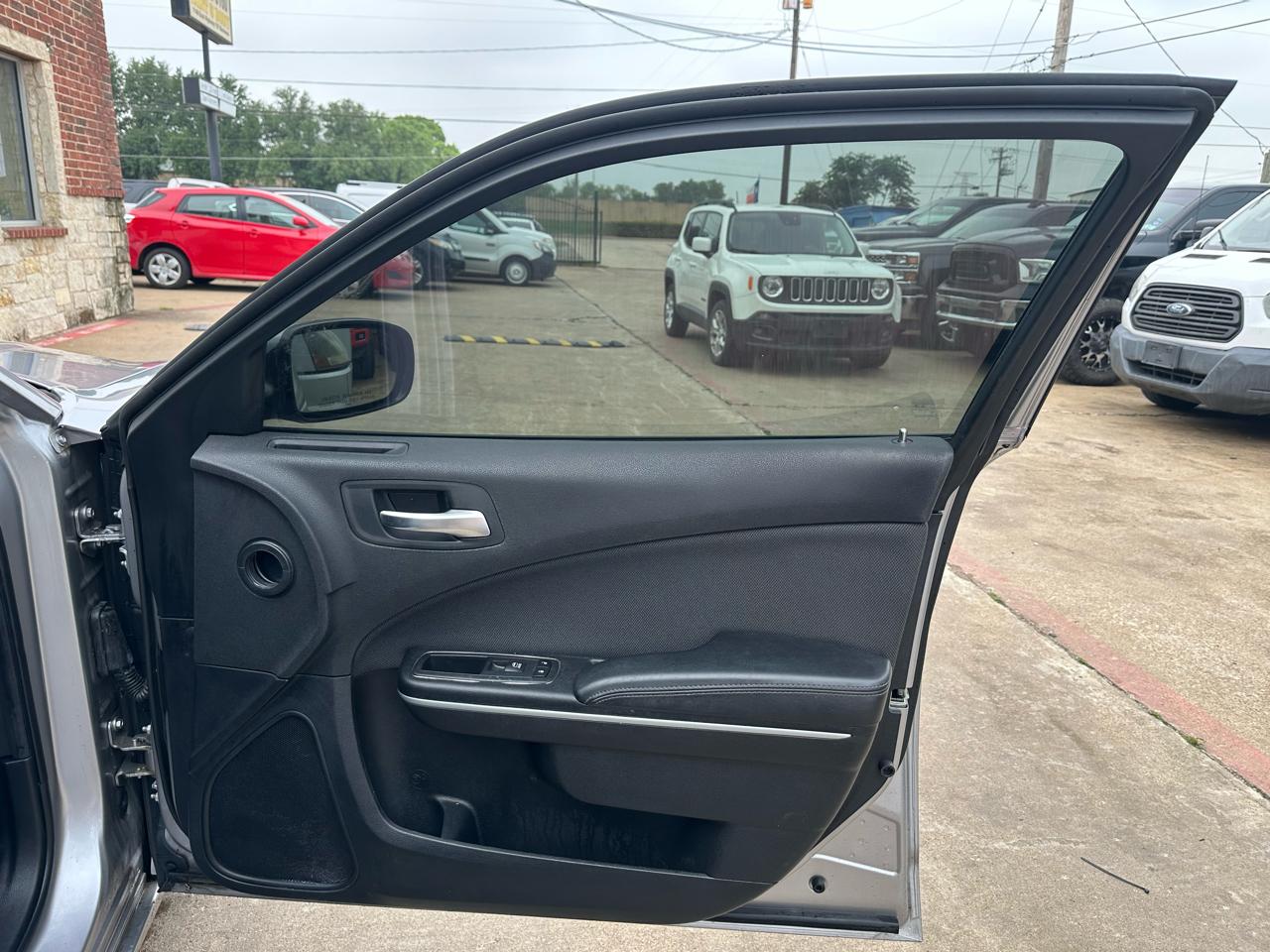 Dodge Charger SXT 2018
