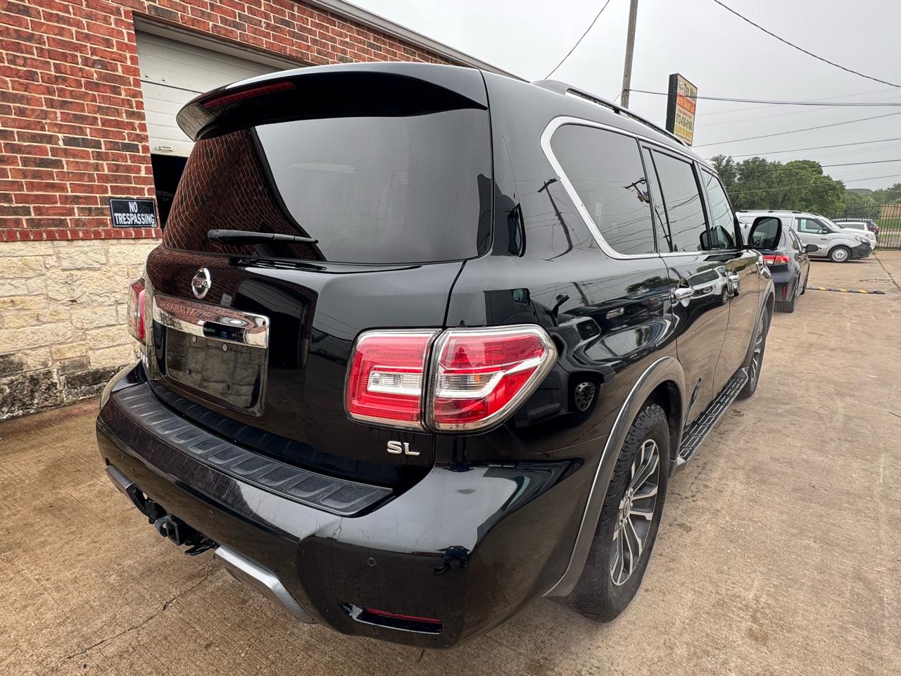 Nissan Armada  2019