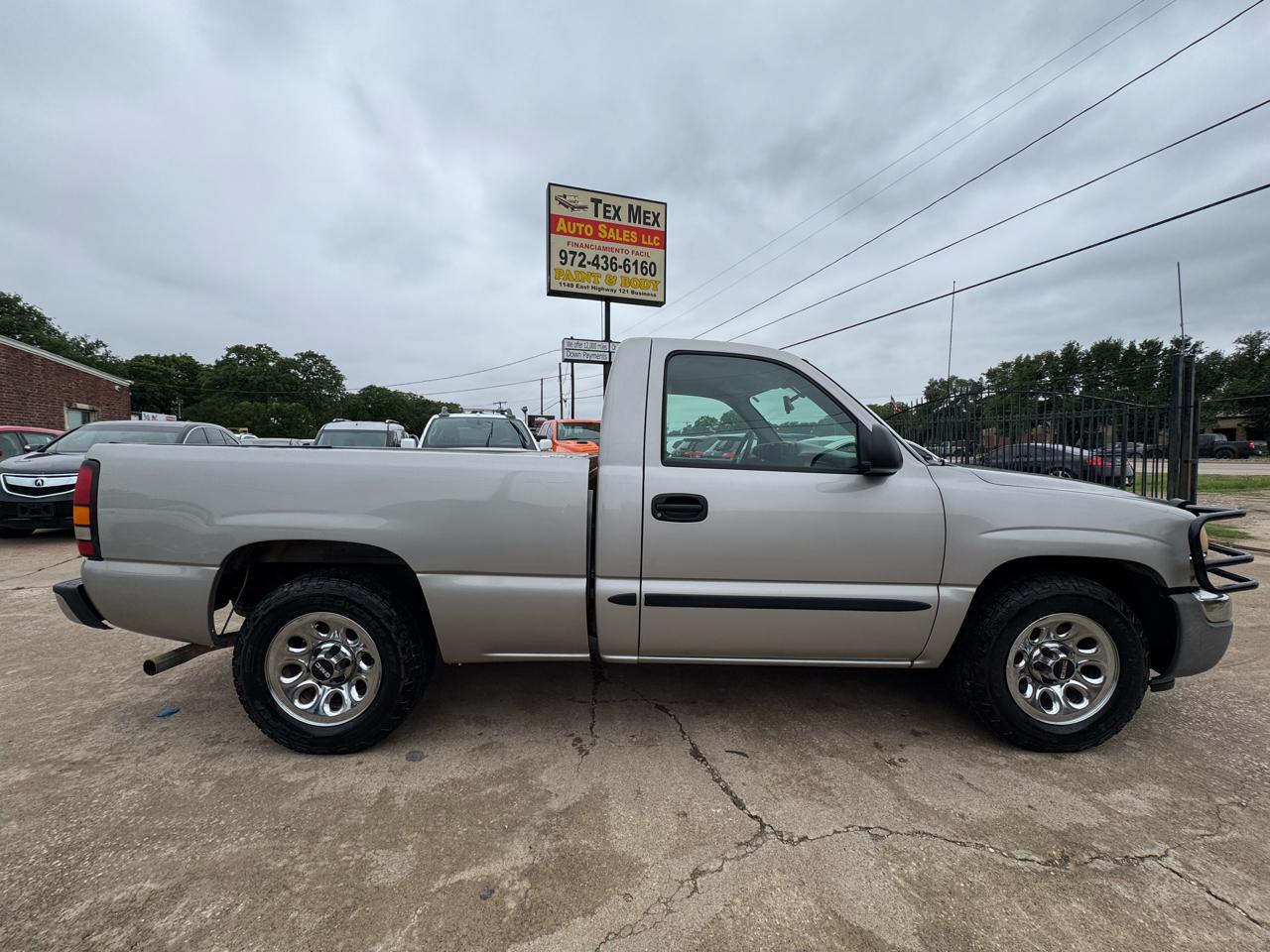 GMC Sierra 1500 Long Bed 2WD 2005