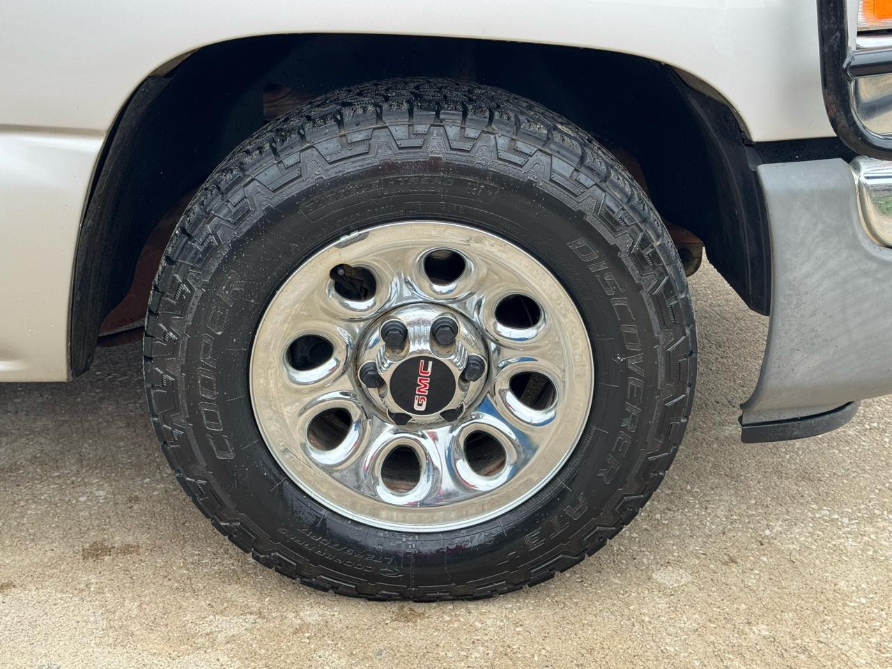 GMC Sierra 1500 Long Bed 2WD 2005