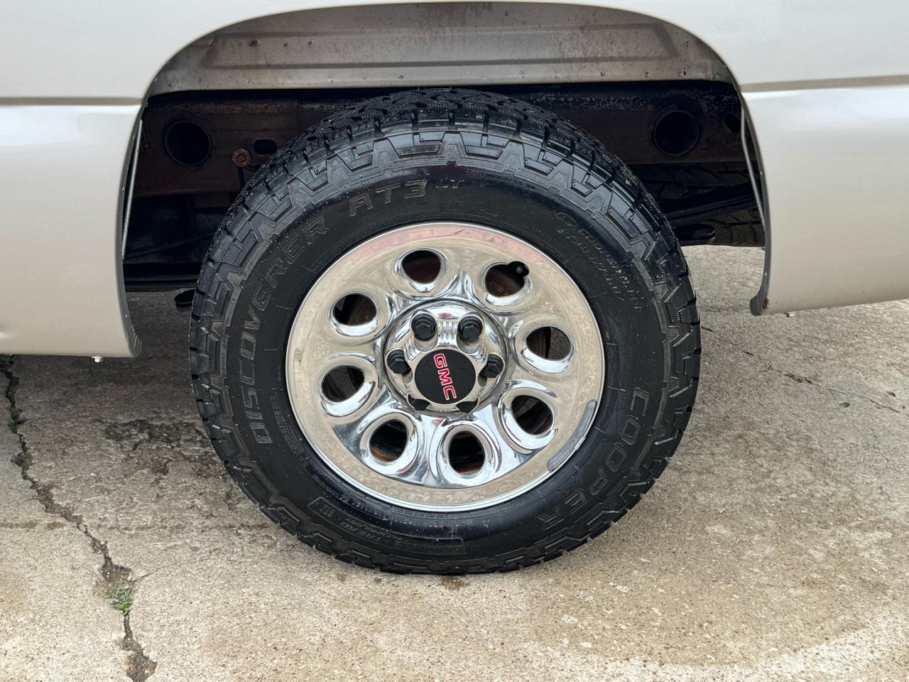 GMC Sierra 1500 Long Bed 2WD 2005