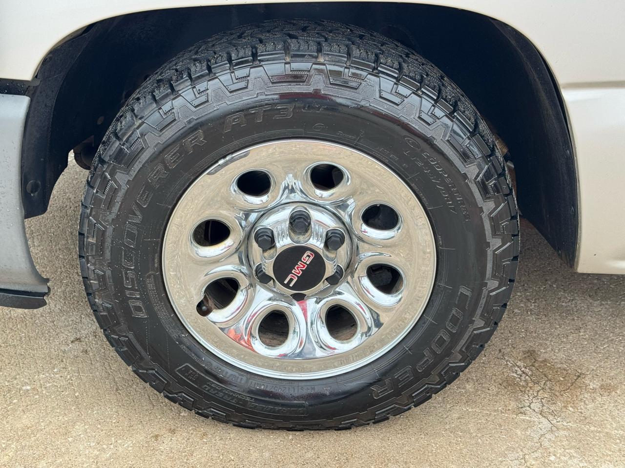 GMC Sierra 1500 Long Bed 2WD 2005