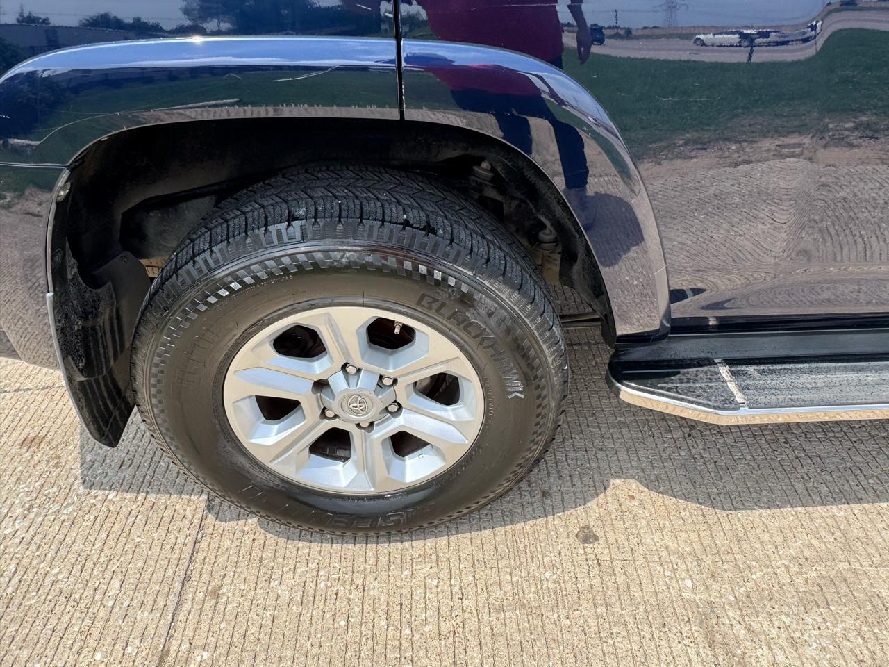 Toyota 4Runner SR5 2WD 2014