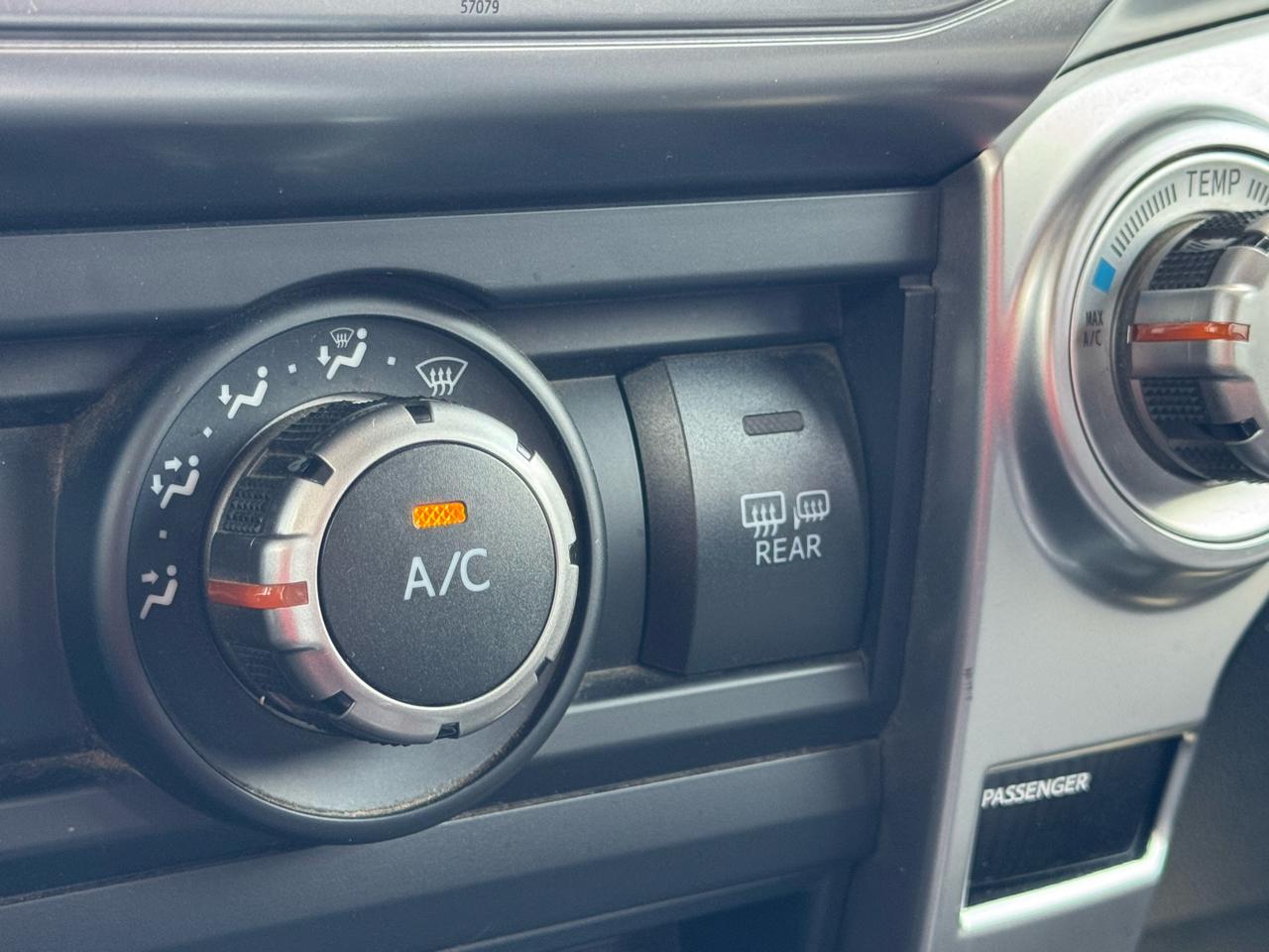 Toyota 4Runner SR5 2WD 2014