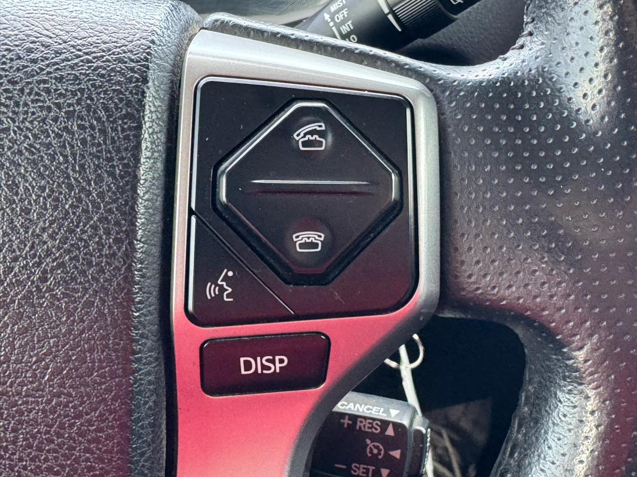 Toyota 4Runner SR5 2WD 2014