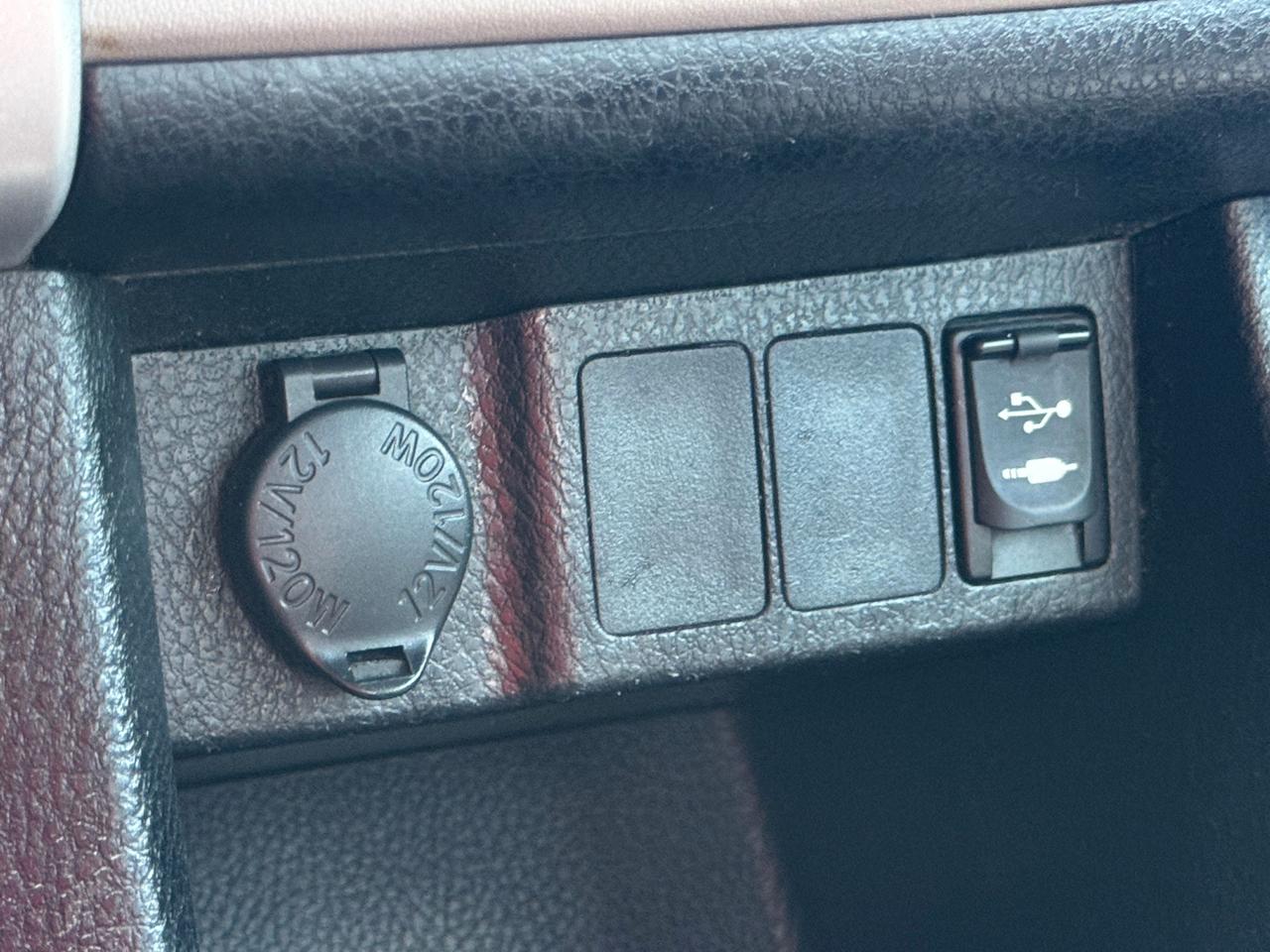 Toyota Corolla XLE CVT 2019