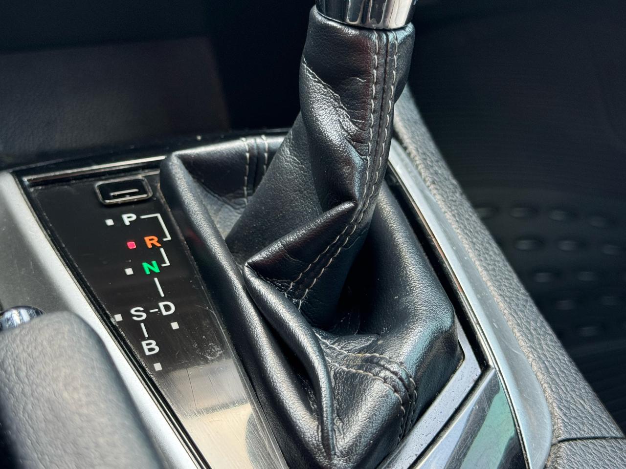 Toyota Corolla XLE CVT 2019